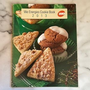 2013 We Energies Cookie Book